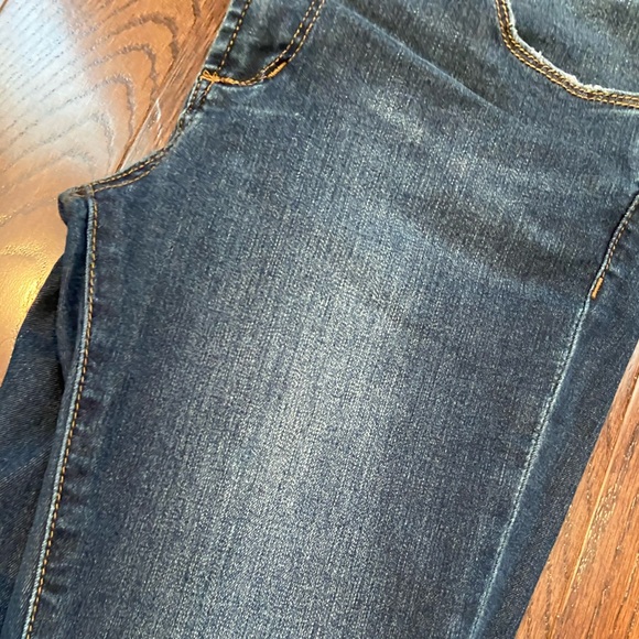 Articles of Society Jeans - Picture 4 of 8